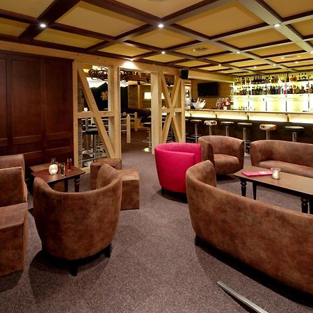 Hotel Walliserkanne Grächen Kültér fotó