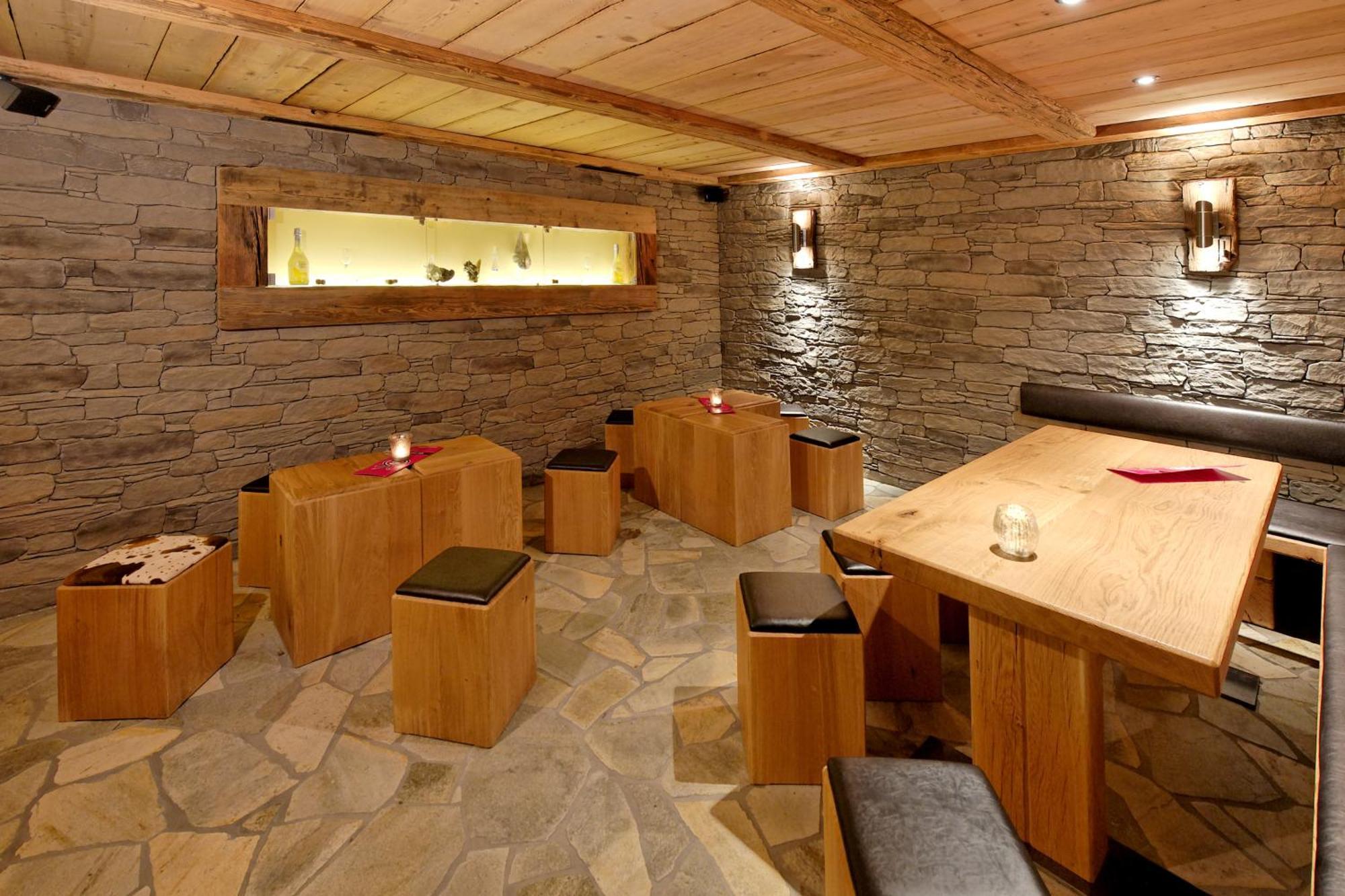 Hotel Walliserkanne Grächen Kültér fotó