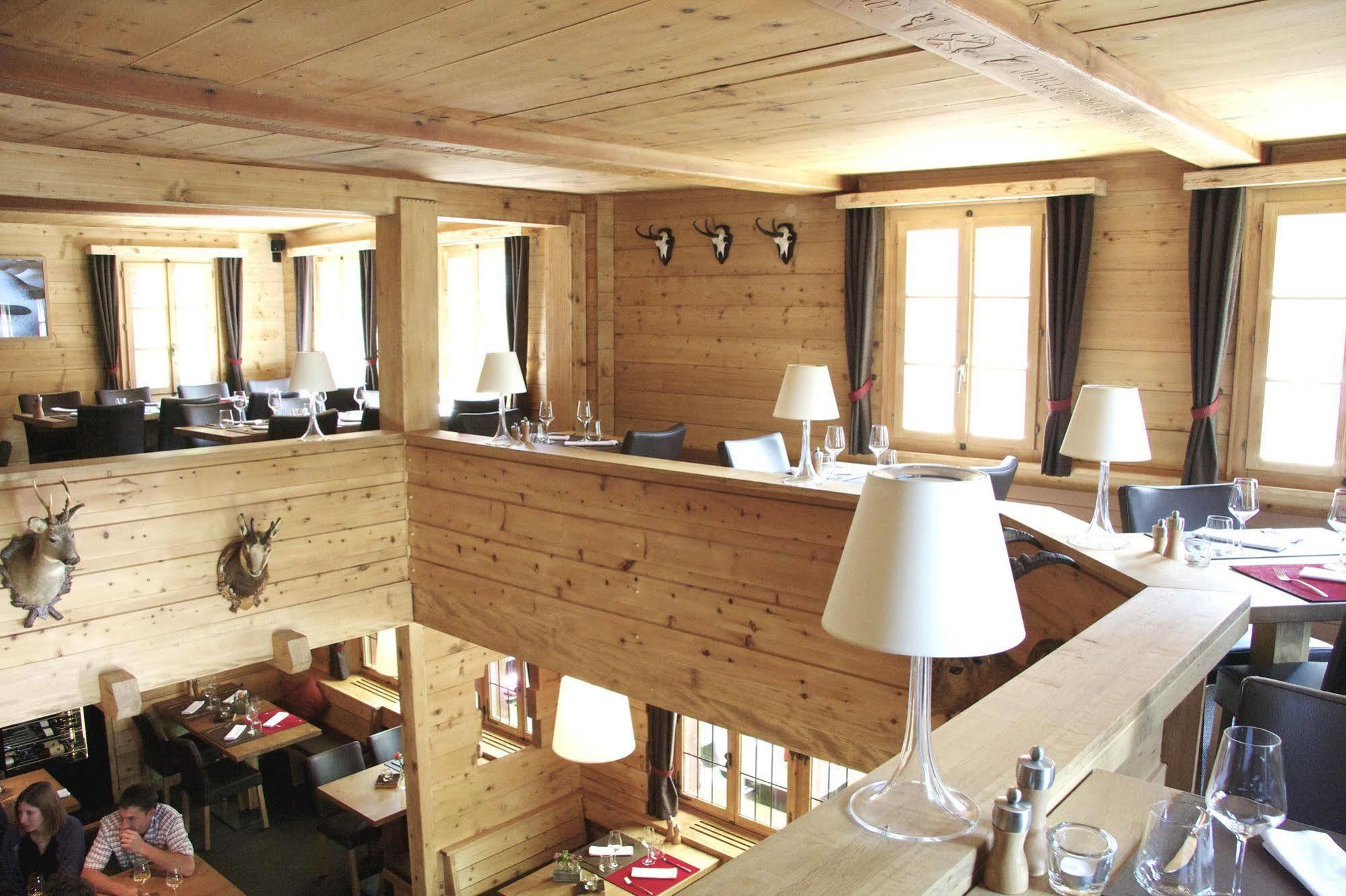 Hotel Walliserkanne Grächen Kültér fotó
